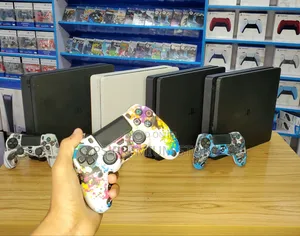 ልዩ የአዲስ አመት ቅናሽ | PlayStation 4 Slim + 1 Original Joystick