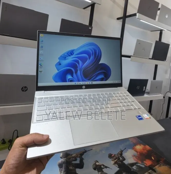 New Laptop HP Pavilion 15 16GB Intel Core i7 SSD 512GB