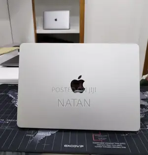 New Laptop Apple MacBook Air 2022 M2 8GB Apple M2 SSD 256GB