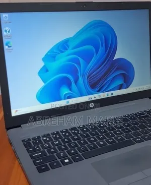 New Laptop HP Stream Notebook 8GB Intel Core i7 SSD 256GB