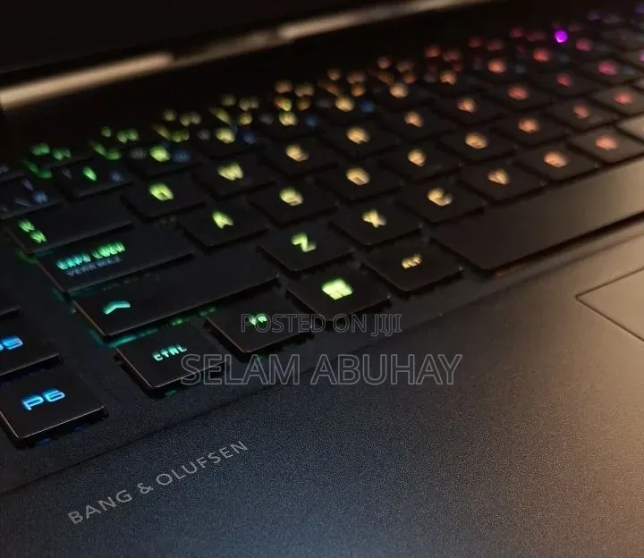 New Laptop HP Omen 17 16GB Intel Core i7 SSD 1T