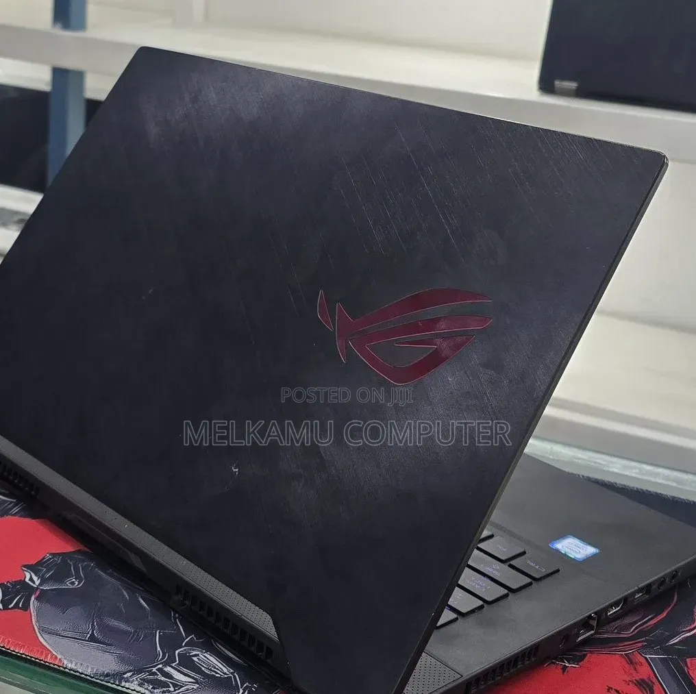 New Laptop Asus ROG Zephyrus G15 16GB Intel Core i7 SSD 1T