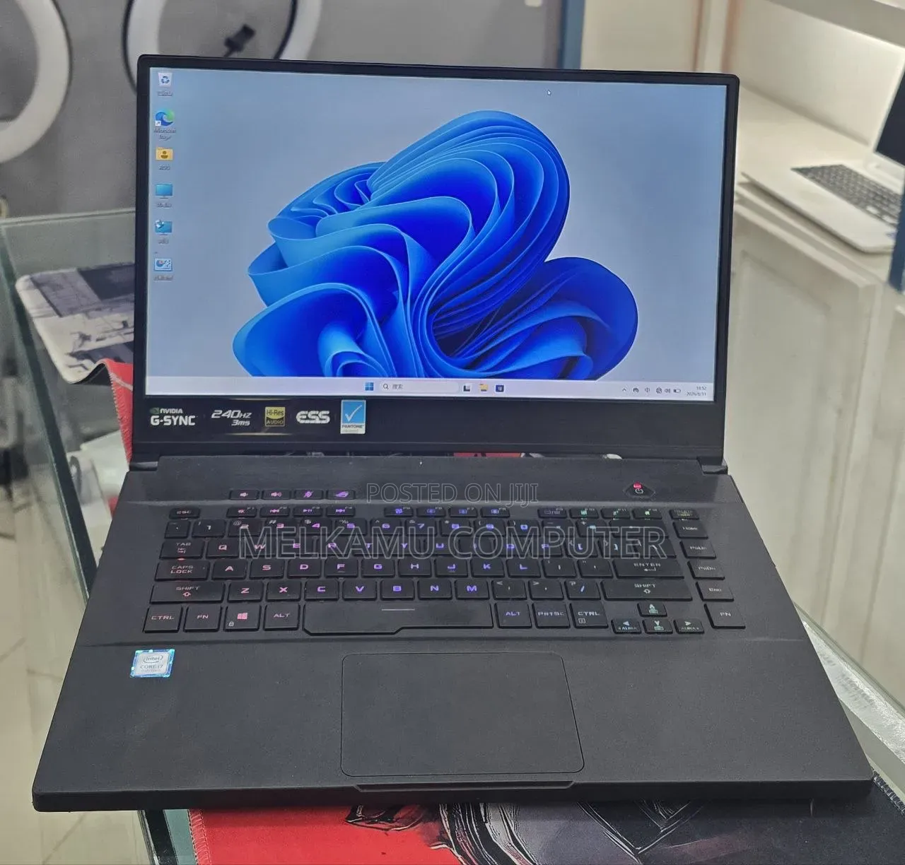 New Laptop Asus ROG Zephyrus G15 16GB Intel Core i7 SSD 1T