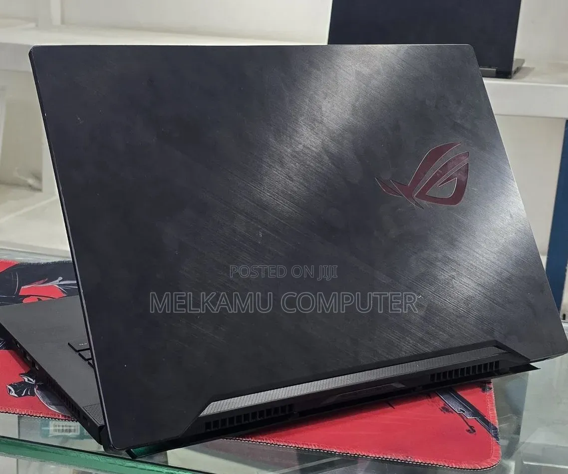 New Laptop Asus ROG Zephyrus G15 16GB Intel Core i7 SSD 1T