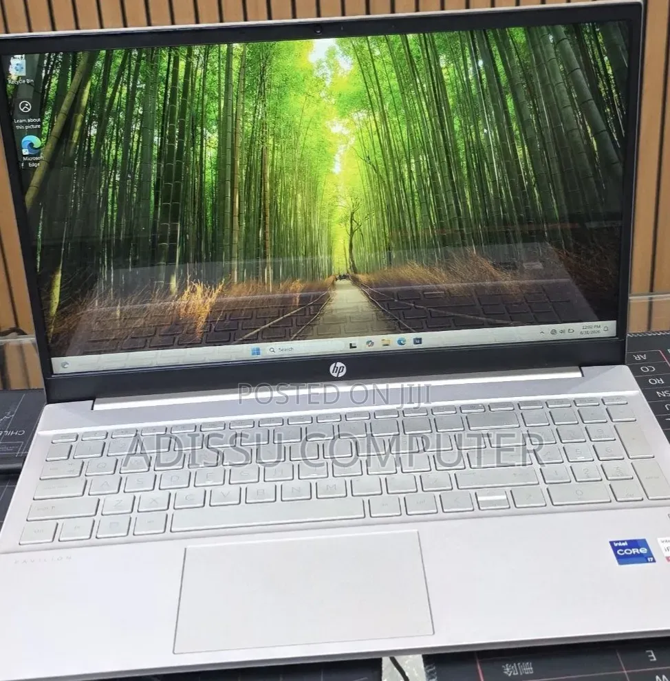 New Laptop HP Pavilion 15 16GB Intel Core i7 SSD 512GB