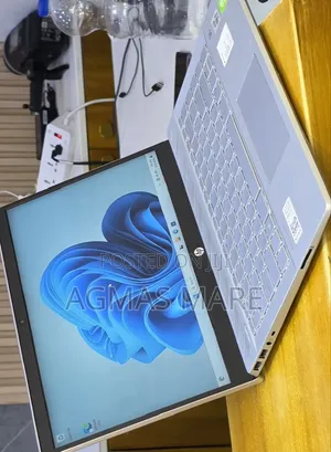 New Laptop HP Pavilion 14 8GB Intel Core i5 SSD 512GB