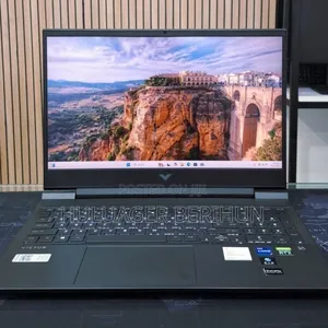 New Laptop HP Victus 16 16GB Intel Core i7 SSD 512GB
