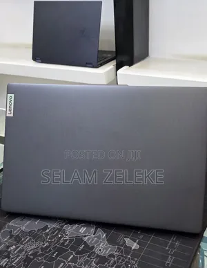 New Laptop Lenovo 8GB Intel Core i5 SSD 512GB