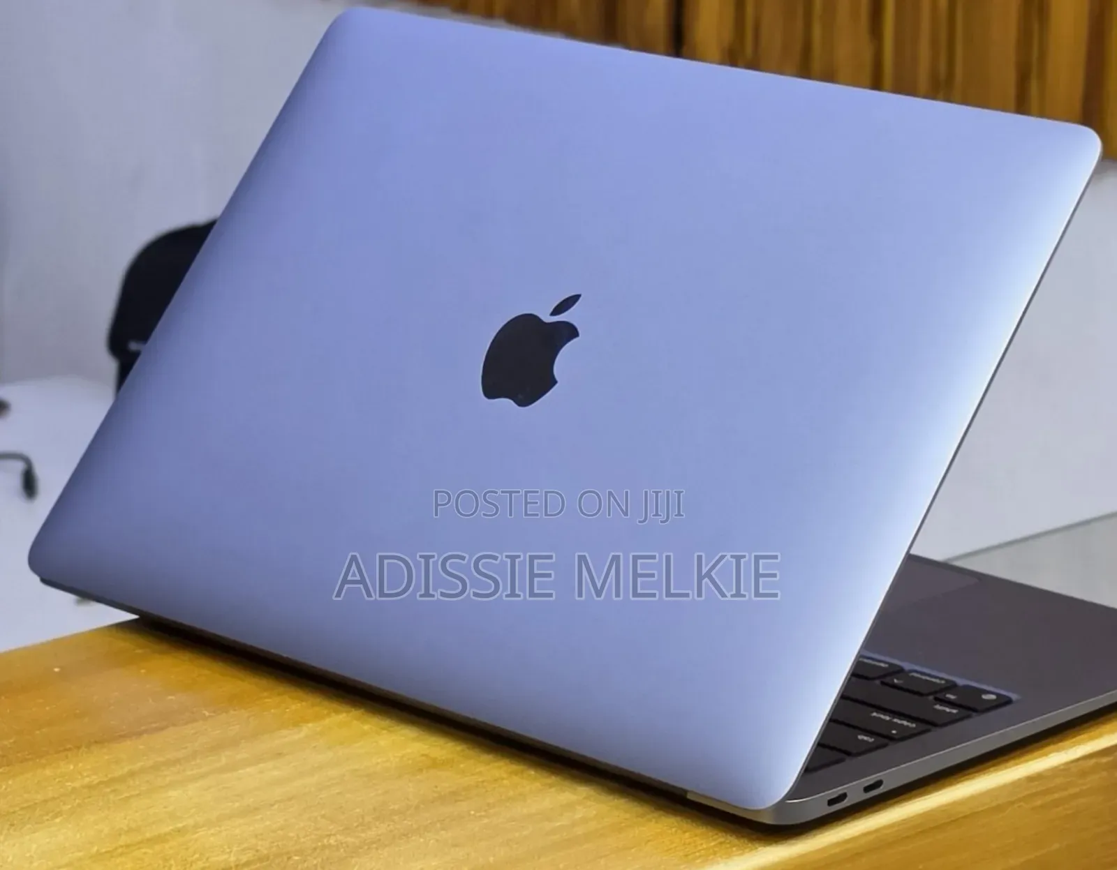 New Laptop Apple MacBook Air 2020 M1 16GB Apple M1 SSD 512GB