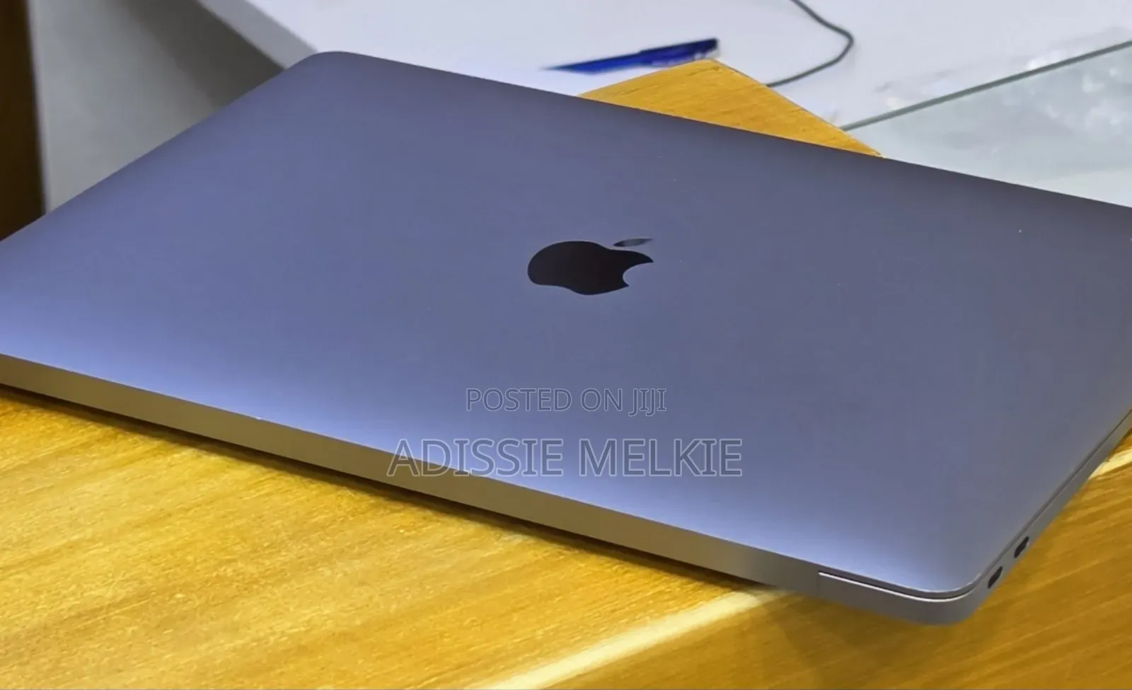 New Laptop Apple MacBook Air 2020 M1 16GB Apple M1 SSD 512GB