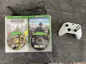 Xbox One S Gaming Bundle + 4 Games