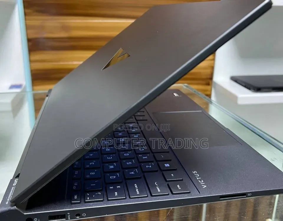 New Laptop HP Victus 16 16GB Intel Core i5 SSD 512GB