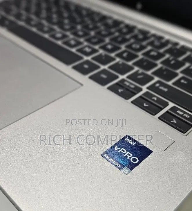 New Laptop HP EliteBook x360 1040 G10 16GB Intel Core i5 SSD 512GB