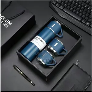 Thermos Flask Includes Two Multipurpose Handle Cups