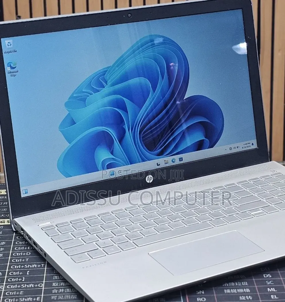 New Laptop HP Pavilion 15 8GB Intel Core i5 SSD 1T