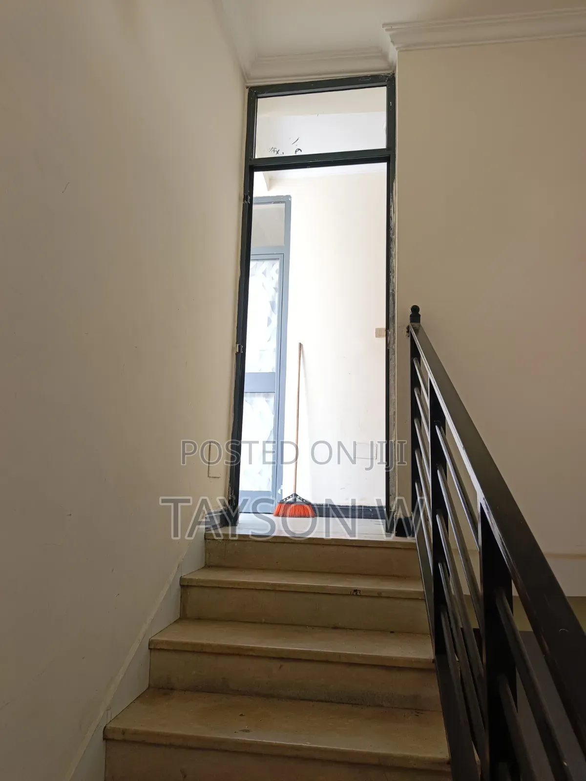 7bdrm House in Addis Ababa Semit, Bole for sale
