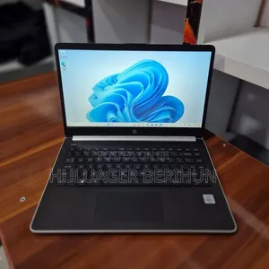 New Laptop HP Stream Notebook 8GB Intel SSD 256GB
