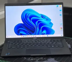 New Laptop Dell Latitude 14 3490 16GB Intel Core i5 SSD 512GB