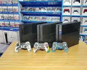 New Year Special Offer | PlayStation 4 Fat + Games + Joystick