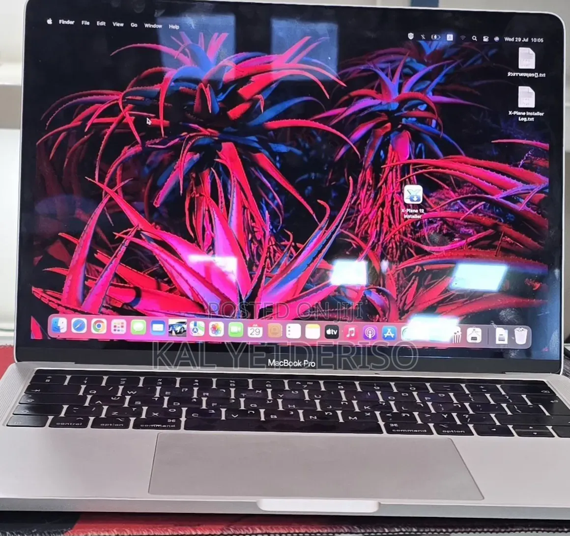 New Laptop Apple MacBook Pro 2018 16GB Intel Core i5 SSD 256GB