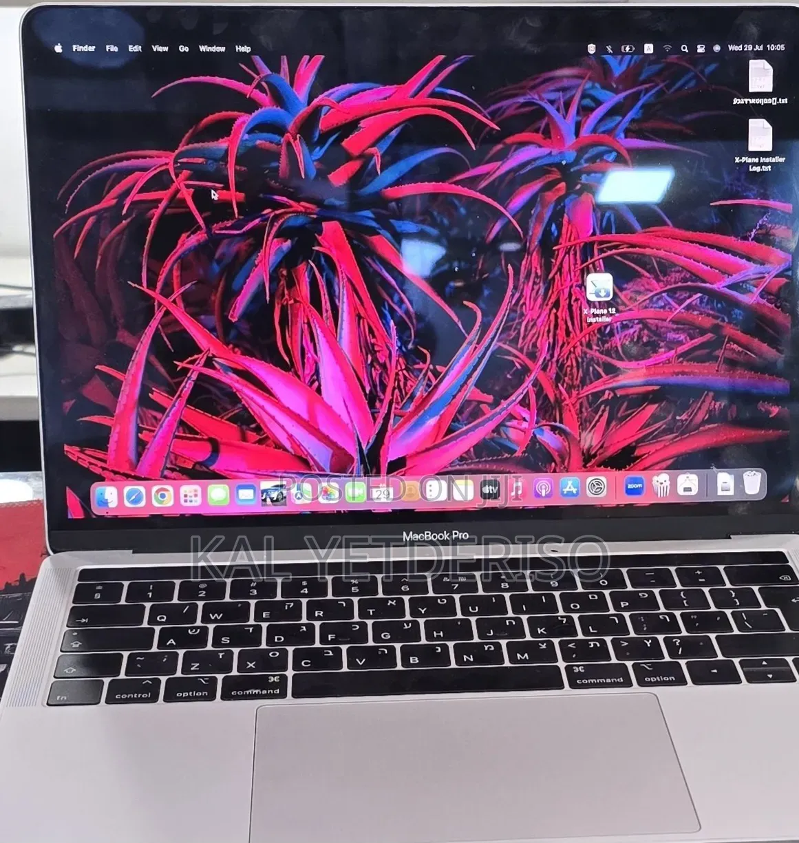 New Laptop Apple MacBook Pro 2018 16GB Intel Core i5 SSD 256GB