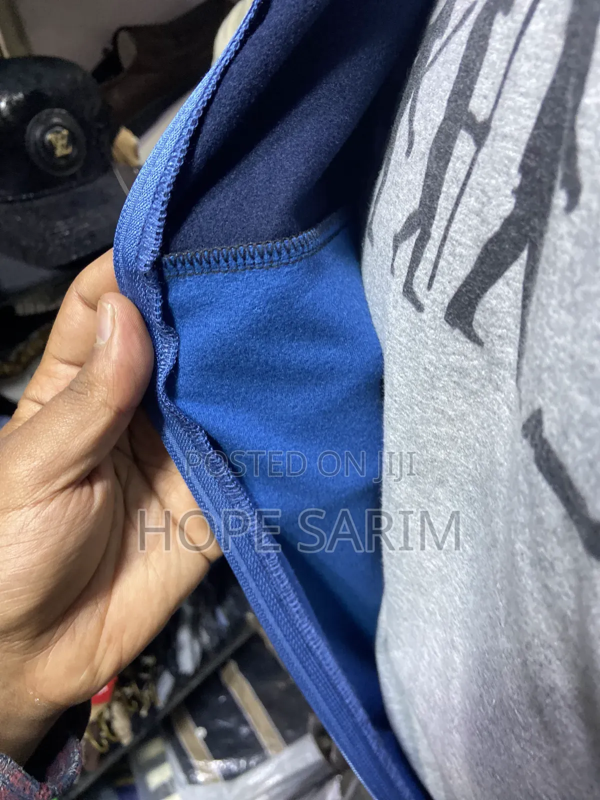 የአዲዳስ (Adidas) ስፖርታዊ ትራክሱቶች