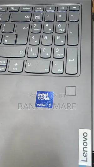 New Laptop Lenovo Legion 9 32GB AMD Ryzen 9 SSD 1T