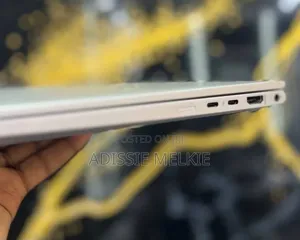 New Laptop HP EliteBook 830 G8 16GB Intel Core i5 SSD 512GB