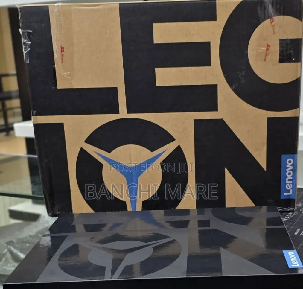 New Laptop Lenovo Legion 9 32GB AMD Ryzen 9 SSD 1T