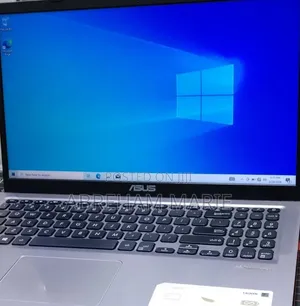 New Laptop Asus VivoBook 15 X505BA 8GB Intel Core i3 SSD 256GB