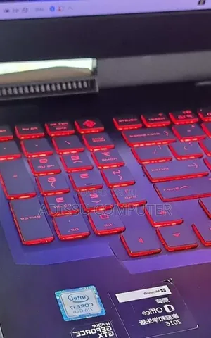 New Laptop HP Omen 15 16GB Intel Core i7 SSD 128GB
