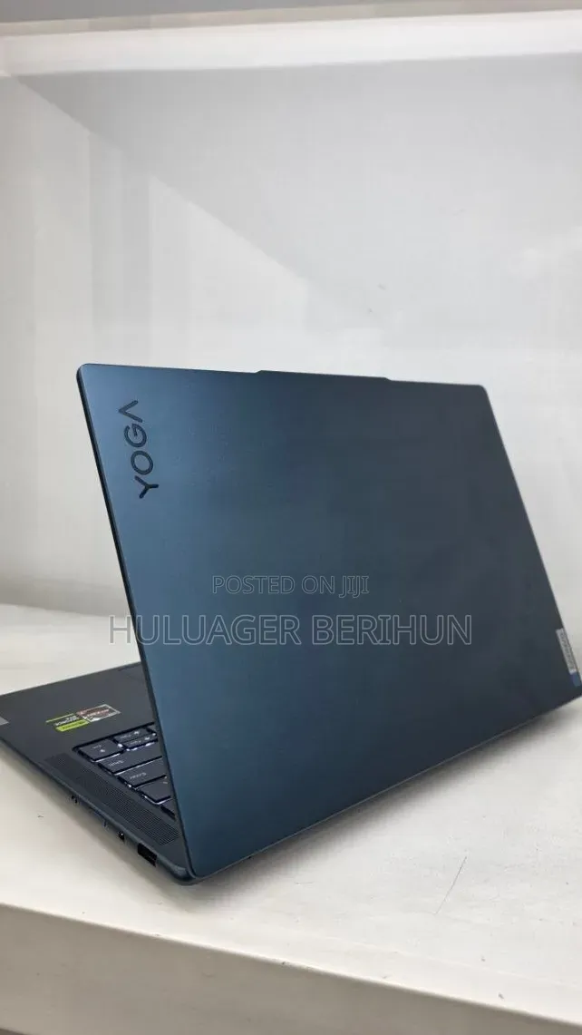 New Laptop Lenovo Yoga 9i 16GB AMD Ryzen 7 SSD 512GB