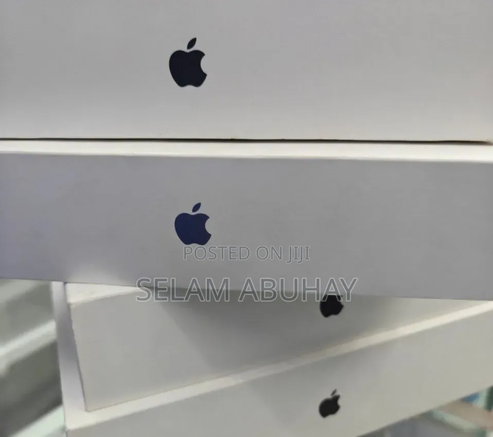New Laptop Apple MacBook Air 2026 M5 16GB Apple M5 SSD 512GB
