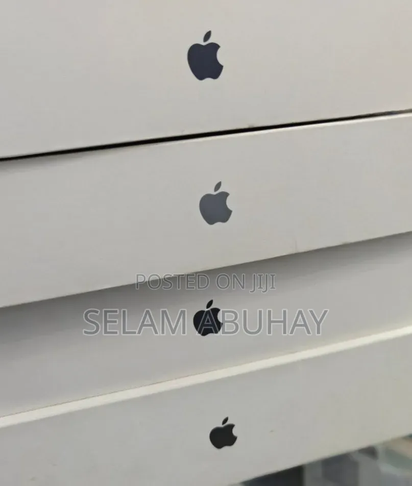 New Laptop Apple MacBook Air 2026 M5 16GB Apple M5 SSD 512GB