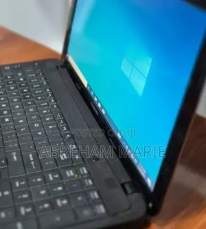 New Laptop Toshiba Satellite C850 4GB Intel Core i3 HDD 1T
