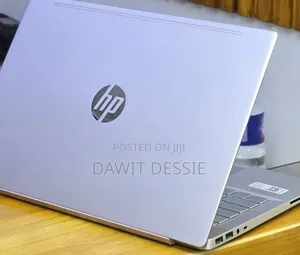 New Laptop HP Pavilion 14 8GB Intel Core i5 SSD 512GB