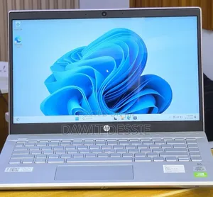 New Laptop HP Pavilion 14 8GB Intel Core i5 SSD 512GB