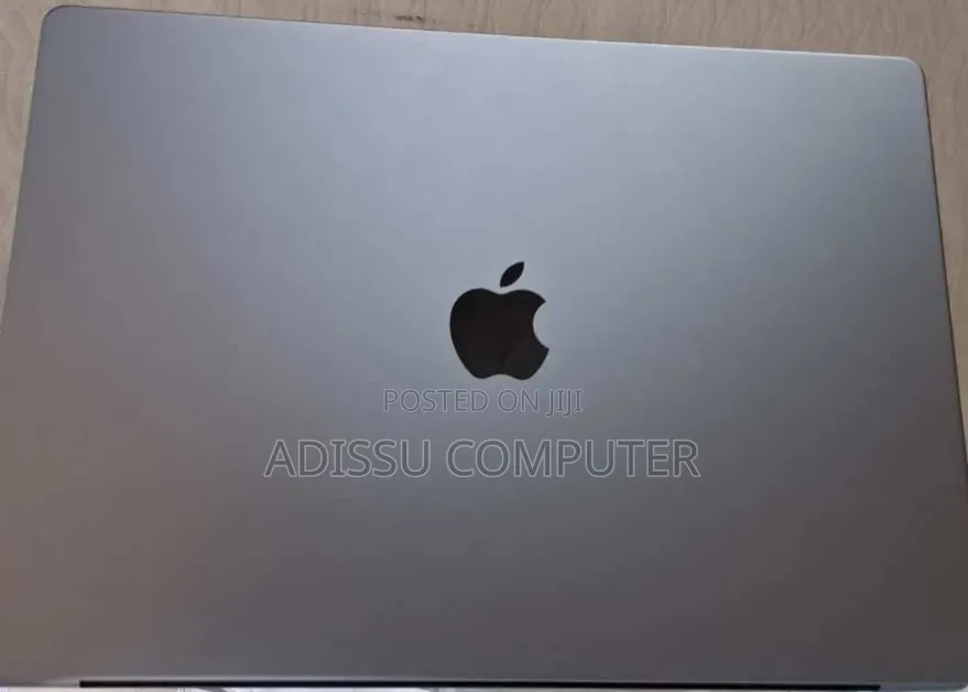 New Laptop Apple MacBook Pro 2021 M1 16GB Apple M1 Pro SSD 1T