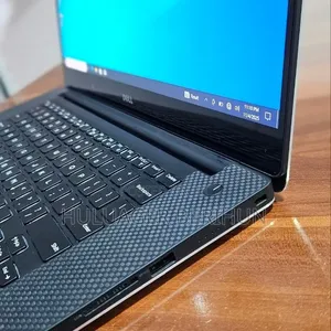 New Laptop Dell XPS 15 16GB Intel Core i7 SSD 512GB