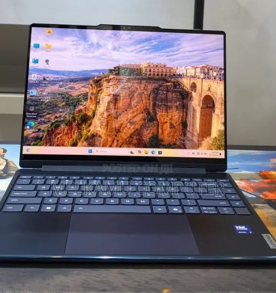 New Laptop Lenovo Yoga 9 16GB Intel Core Ultra 7 SSD 1T