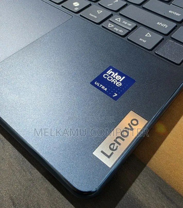 New Laptop Lenovo Yoga 9 16GB Intel Core Ultra 7 SSD 1T