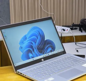 New Laptop HP Pavilion 14 8GB Intel Core i5 SSD 512GB