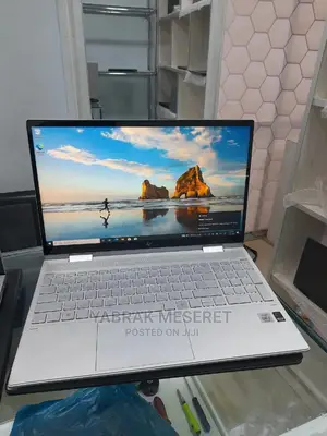 New Laptop HP 8GB Intel Core I7 SSD 256GB