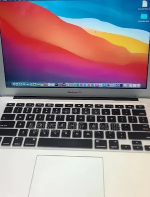 New Laptop Apple MacBook Air 2017 8GB Intel Core i5 SSD 128GB