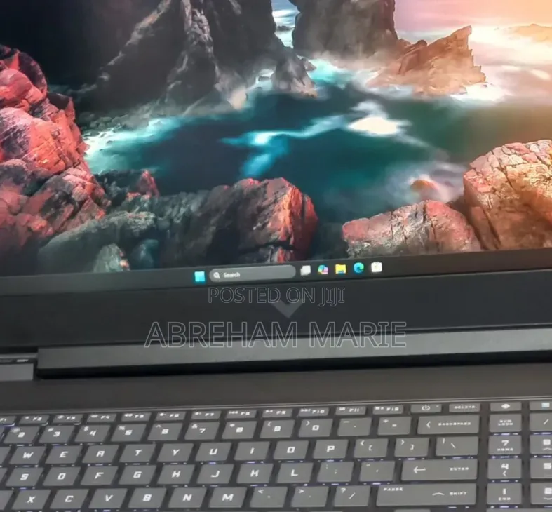 New Laptop HP Victus 16 16GB Intel Core i7 SSD 1T
