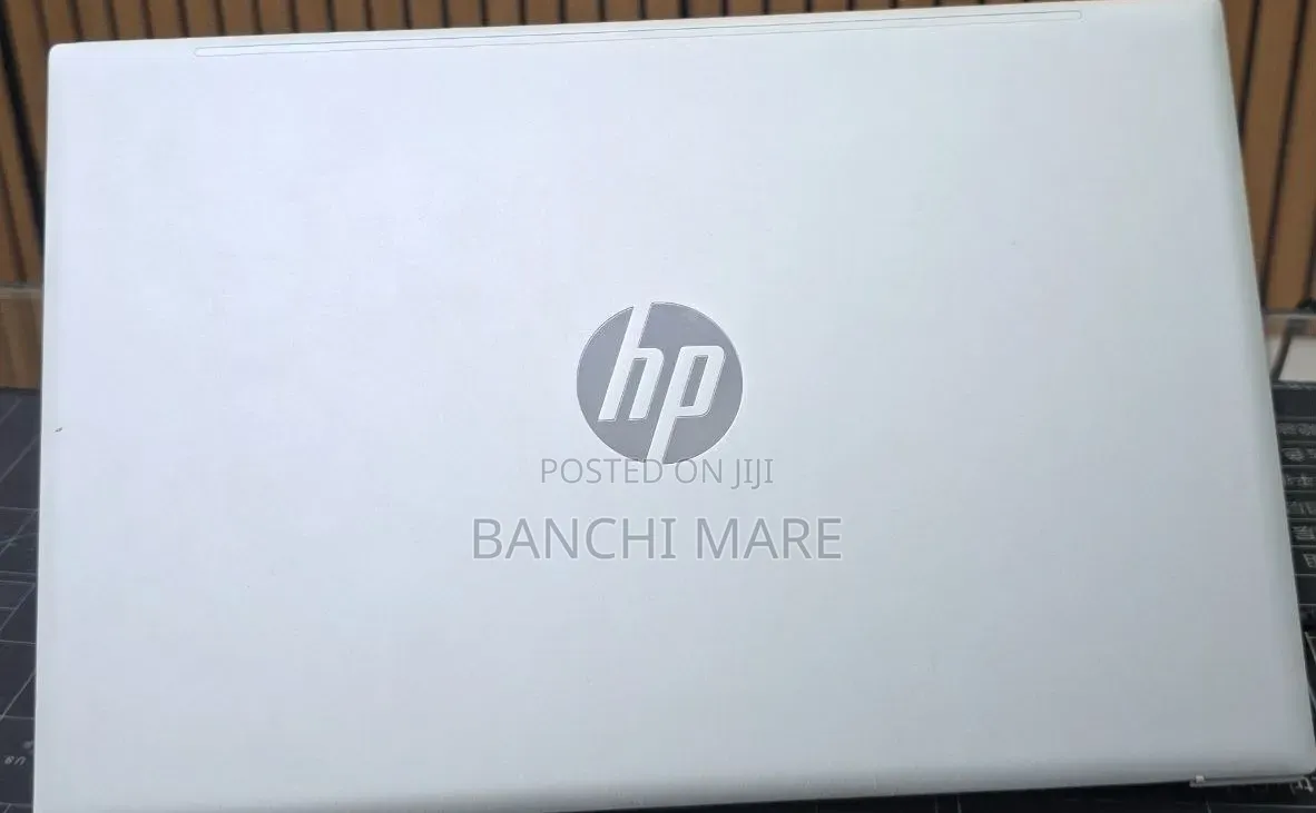 New Laptop HP Pavilion 13 8GB Intel Core i5 SSD 512GB