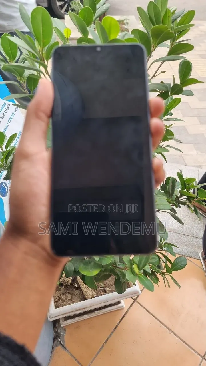 Samsung Galaxy A12 64 GB Black