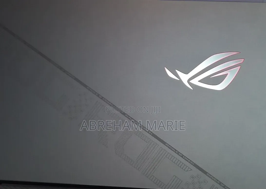 New Laptop Asus ROG Strix SCAR II 16GB Intel Core i9 SSD 1T