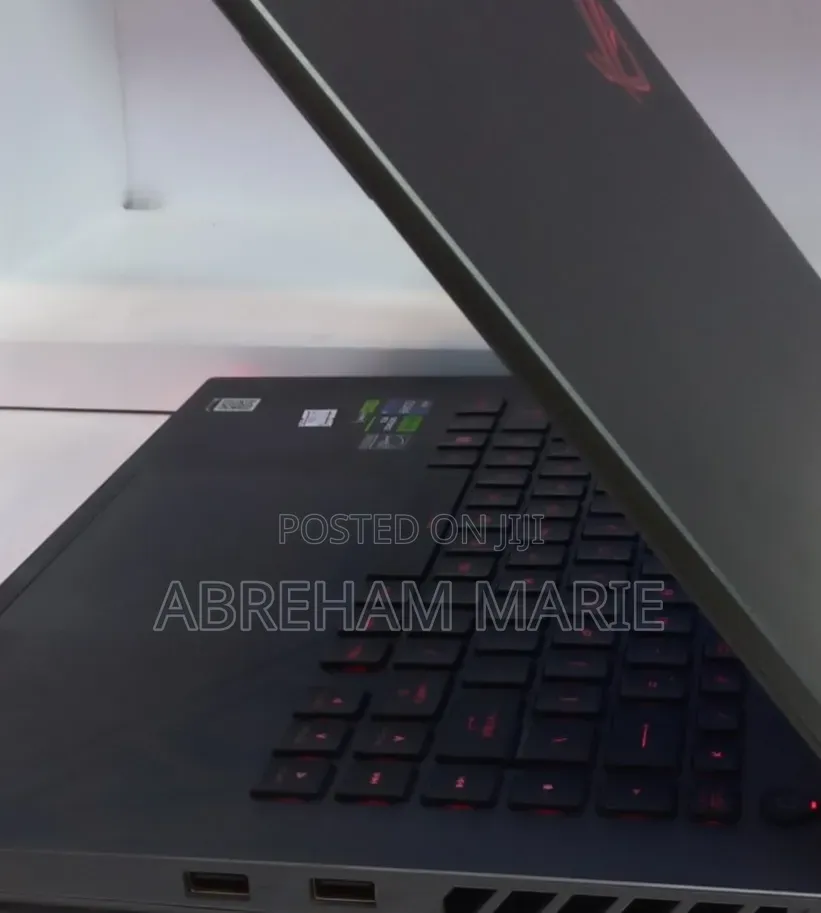 New Laptop Asus ROG Strix SCAR II 16GB Intel Core i9 SSD 1T