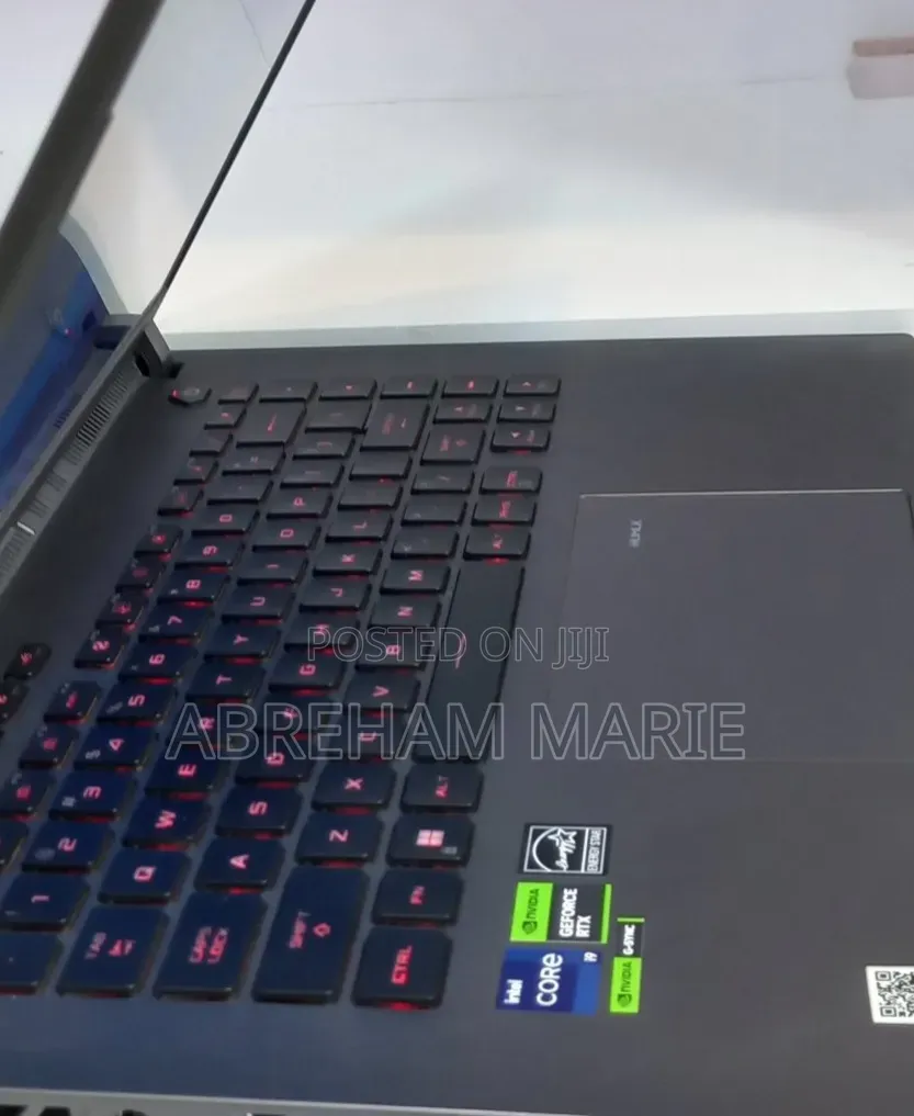 New Laptop Asus ROG Strix SCAR II 16GB Intel Core i9 SSD 1T